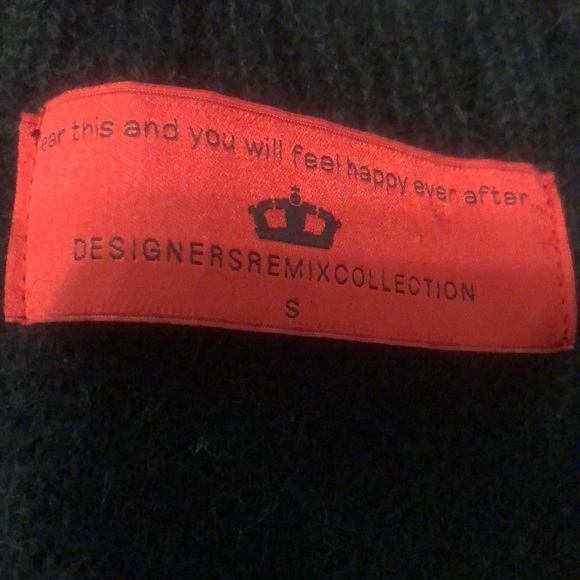 Designers remix batwing wool sweater - Picture 3 of 6